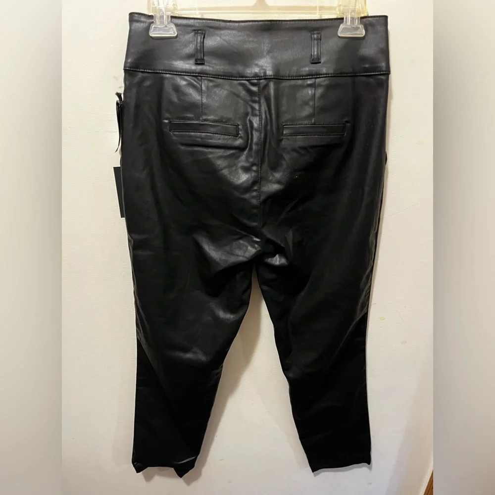 NWT Kut from the Kloth faux‎ leather pants sz 8
